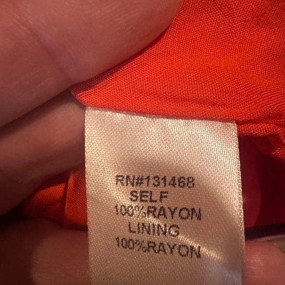 VICI Romper Dark Orange/Red Floral with drawstring waist! Size S EUC ❤️ - Picture 6 of 7